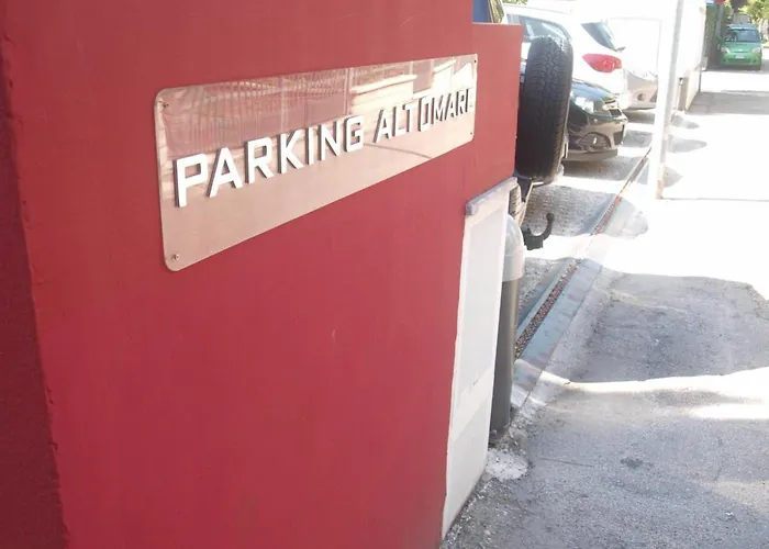 Altomare 아파트호텔 리치오네